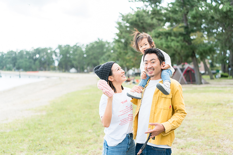 家族3人での写真撮影