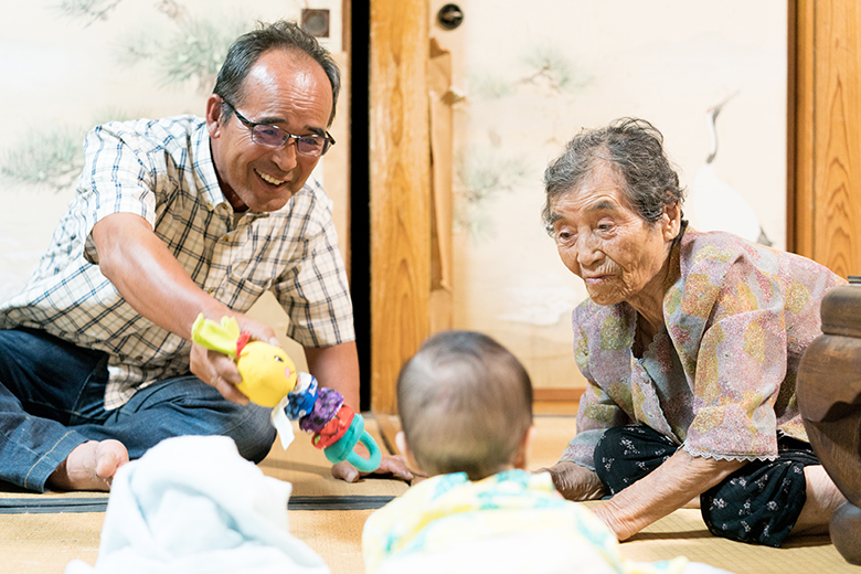 京都から福岡へ帰省しての家族写真