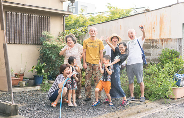 出張の家族写真撮影